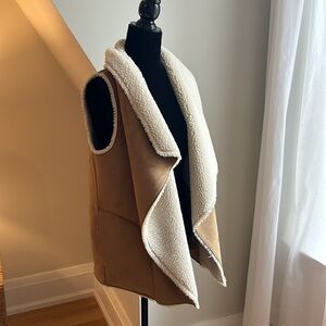 Mendocino draped vest